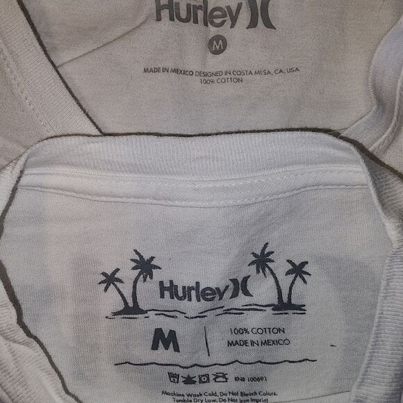 Hurley 2pc T-shirt Bundle - Picture 4 of 7